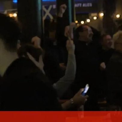 Adeptos escoceses celebram o dramático apuramento para o Mundial