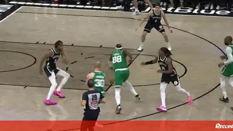 Boston Celtics somaram mais uma vitória na fase regular da NBA