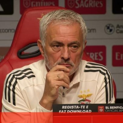 Mourinho comenta lesão de Lukebakio e o mercado de Livramento
