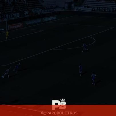 Ex-Benfica marca golaço no Brasil com apenas 2% de probabilidade