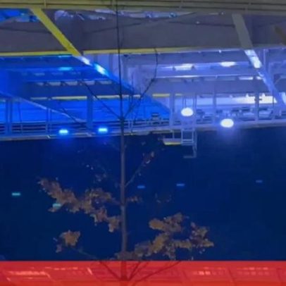FC Porto prossegue testes de iluminação do Dragão com listas azuis e brancas