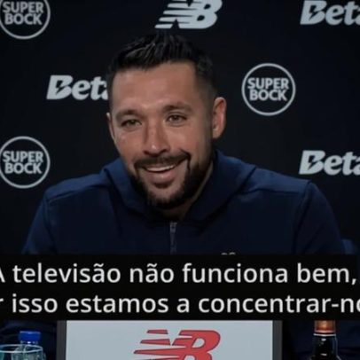 Indireta de Farioli sobre o caso Veríssimo: A televisão não funciona bem