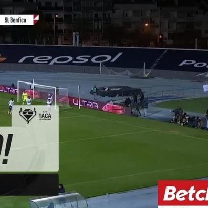 Richard Ríos estreia-se a marcar pelo Benfica com cabeçada que abriu o marcador
