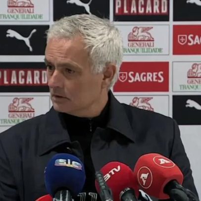 Preparação para o jogo com o Ajax inicia com abanão de Mourinho