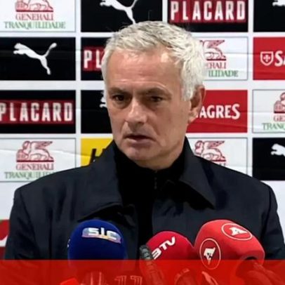 Mourinho diz que Ríos não deve ser comparado com Rui Costa