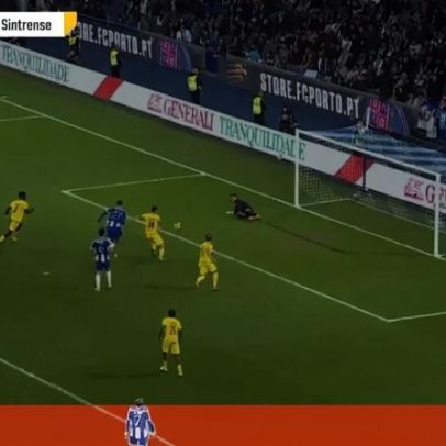 Deniz Gül aproveita defesa do Sintrense para ampliar vantagem do Porto