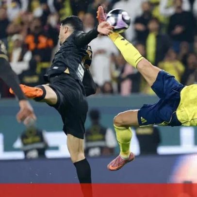 Cristiano Ronaldo fecha goleada do Al Nassr com pontapé de bicicleta