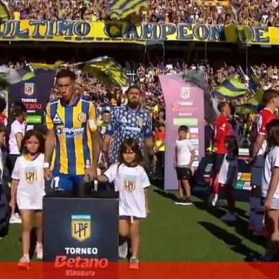 Protesto na Argentina: Di María entra em campo e Estudiantes vira costas