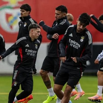 Benfica apresenta provável onze para o jogo com o Ajax
