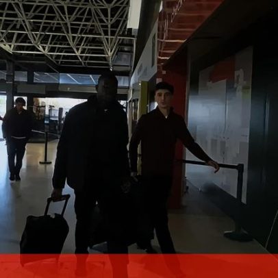 Benfica parte para Amesterdão com novidade nos convocados