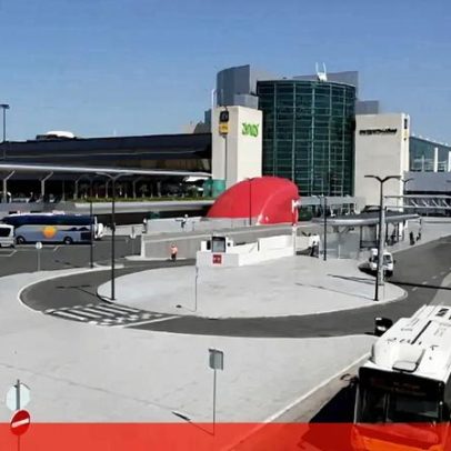 Áudio informa fecho de operações no Aeroporto de Lisboa por paragem militar