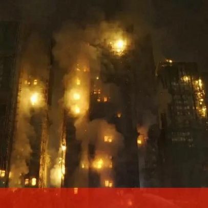 Novas imagens mostram incêndio violento em arranha-céus em Hong Kong