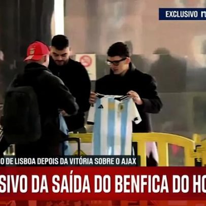 Mourinho e Otamendi destacados entre os adeptos do Benfica em Amesterdão