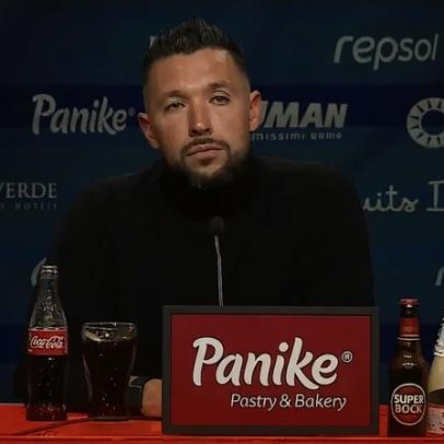 Farioli responde a Ian Cathro: tentei acalmá-lo, mas estava agitado