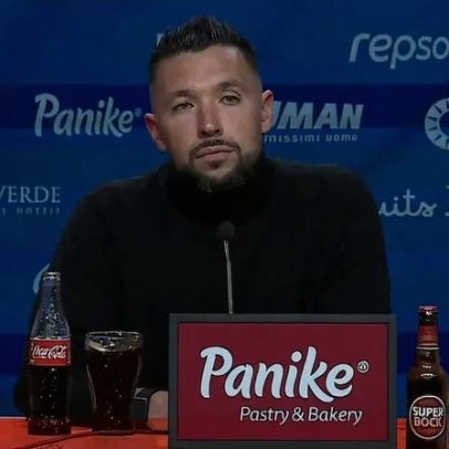 Farioli responde a Ian Cathro: tentei acalmá-lo, mas estava demasiado agitado