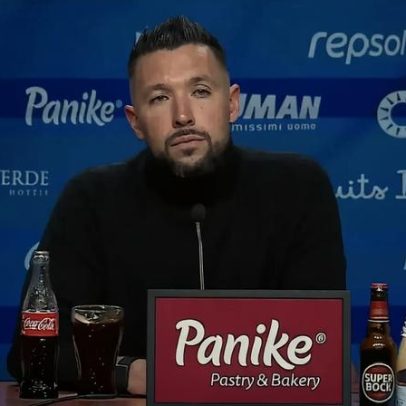 Farioli responde a Ian Cathro: tentei acalmá-lo, mas estava muito agitado