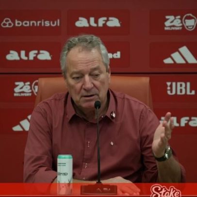 Abel Braga critica treino da equipa por utilizar cor de rosa