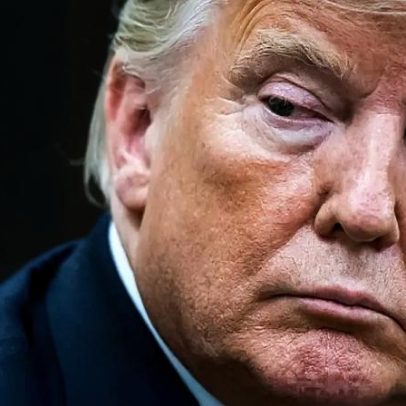 Trump anuncia anulação de textos de Biden assinados com auxílio de máquina