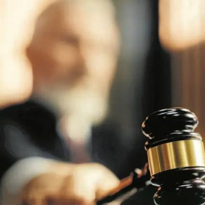 Homem condenado a 20 anos de prisão por matar ex-mulher com tubo de ferro na Madeira