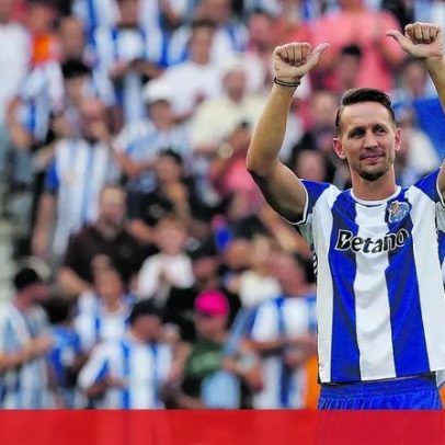 De Jong volta aos treinos e impulsa FC Porto rumo à Taça