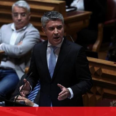 Líder do PS lamenta mortes de idosos e defende evolução no combate à pobreza