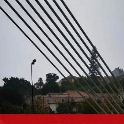 Acidente na Avenida Mouzinho de Albuquerque deixa três feridos ligeiros