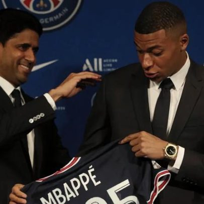 PSG entra com ação em tribunal sobre dívida de 180 milhões com Mbappé