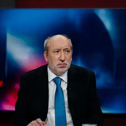 António Filipe defende mesas de voto em associações portuguesas no estrangeiro