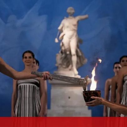Tocha olímpica para Milão-Cortina 2026 inicia percurso em Olímpia