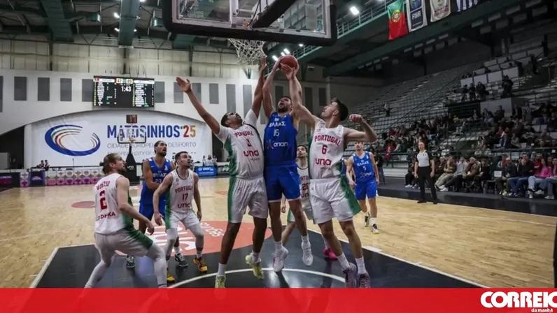 Portugal perde com a Grécia no apuramento para o Mundial de basquetebol. FOTO: FIBA