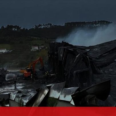 Raio pode ter causado incêndio que destruiu armazém de fruta em Alcobaça