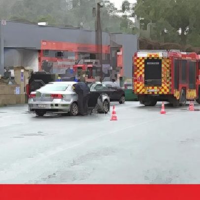 Alerta de vizinho salva oficina de automóveis