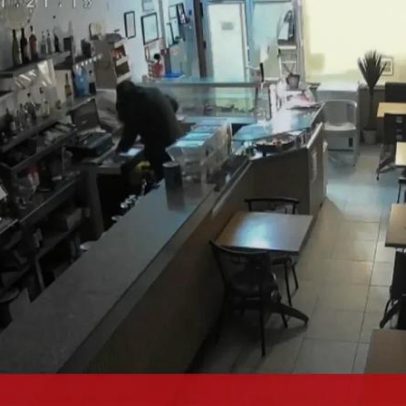 Ladrão invade café em Oliveira do Douro; videovigilância capta o ataque