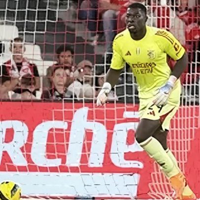 Samuel Soares renova contrato; Benfica premia guarda-redes