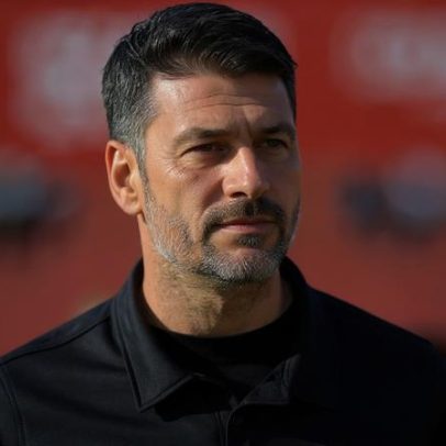 Bacci vai aperfeiçoar novo esquema tático no Tondela