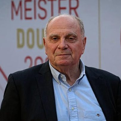 Hoeness: com a dívida do Barça, nenhum país permitiria jogar na 1.ª Liga