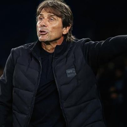 Antonio Conte tira mini-férias e regressa na segunda-feira