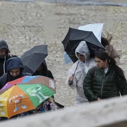 Proteção Civil regista dezenas de ocorrências devido à chuva forte