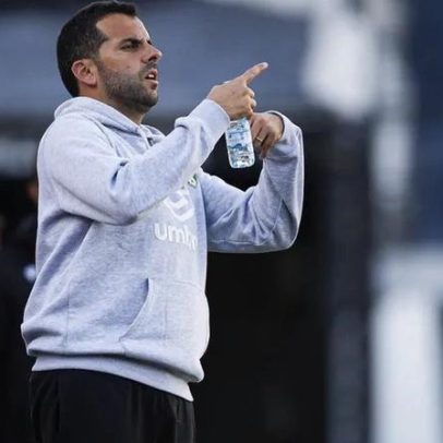 Estrela e Sintrense cancelam treino devido ao mau tempo