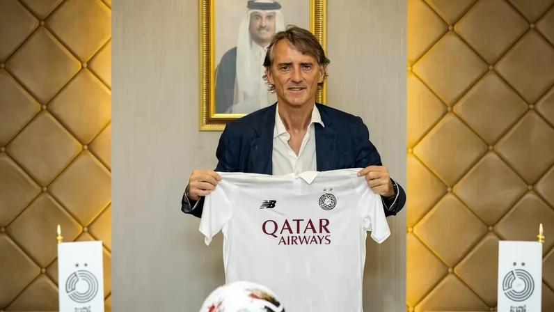Oficial: Mancini é o novo treinador do Al Sadd