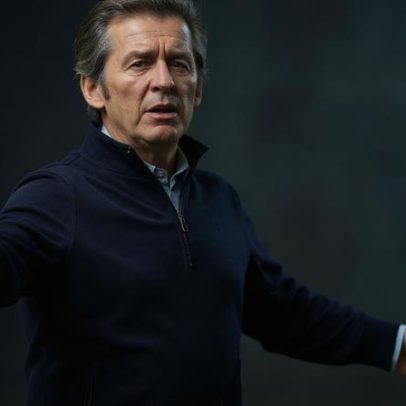 Joey Barton afasta-se das redes após condenação por partilhar conteúdos ofensivos
