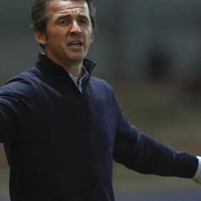 Joey Barton afasta-se das redes sociais após condenação por conteúdos ofensivos