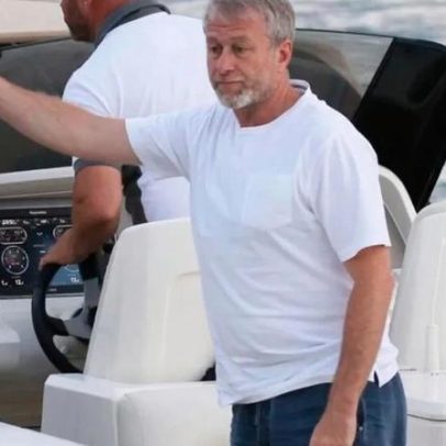Obi Mikel diz que Abramovich só emprestava iates a dois jogadores