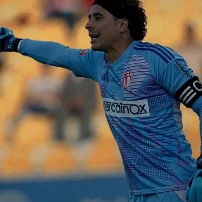 Higuita quer ver Ochoa no Mundial de 2026