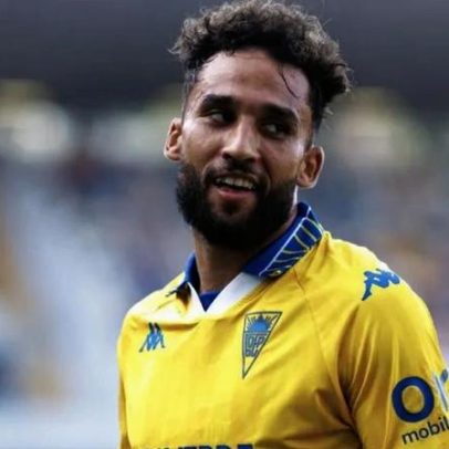 Rafik Guitane estreia-se pela seleção argelina