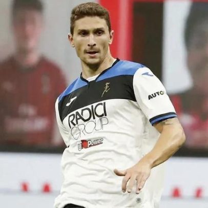 Mattia Caldara abandona o futebol por não conseguir andar de cabeça erguida