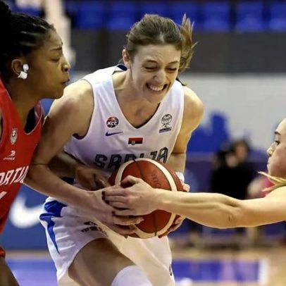 Portugal perde com a Sérvia na qualificação do Europeu feminino de basquetebol