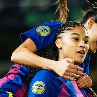 Barcelona vence Real Madrid por 4-0 no futebol feminino com Kika Nazareth