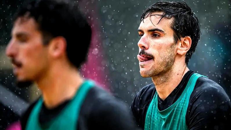 João Pedrosa e Hugo Campos sofrem derrota no Mundial de voleibol de praia