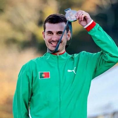 André Soares conquista bronze na corrida por pontos após queda